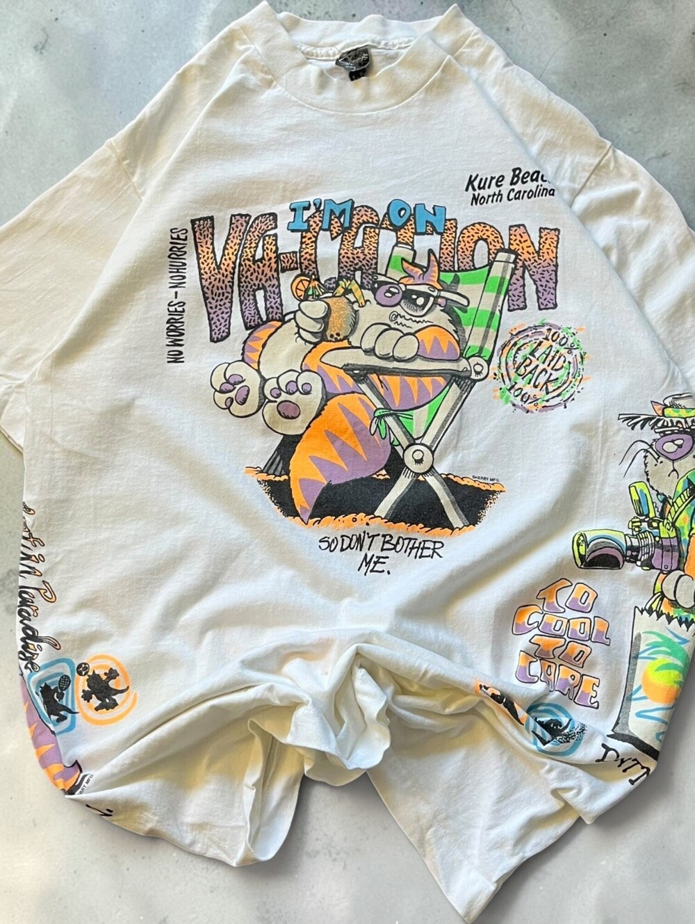 Vintage 90s Vacation AOP Graphic T-Shirt Cat Themed Beach Tee Size Large
